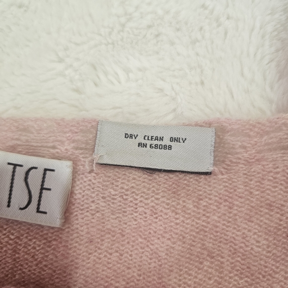 Cashmere Tank Top - Picture 6 of 6